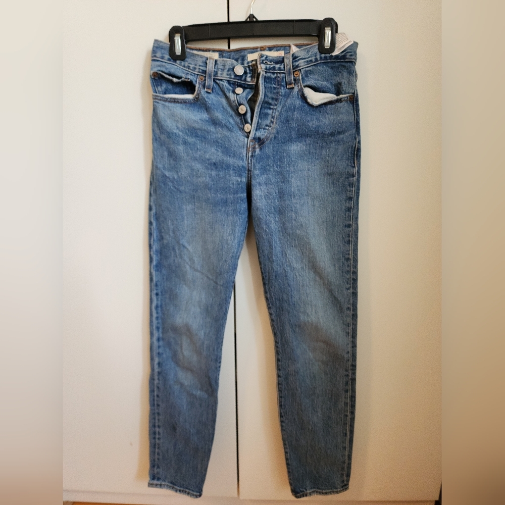 Levi's Wedgie Fit Icon Jeans Medium Wash These Dreams US 25 - Picture 12 of 16